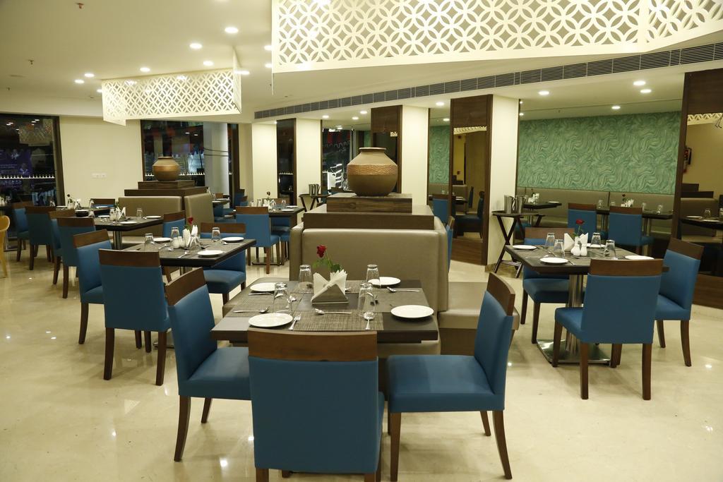 Ganpat Grand Hotell Palni Eksteriør bilde