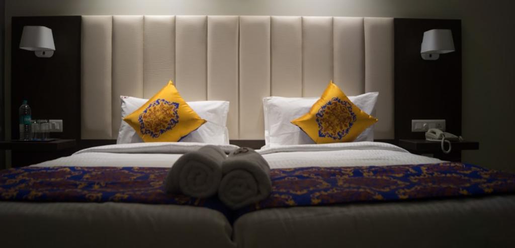 Ganpat Grand Hotell Palni Eksteriør bilde