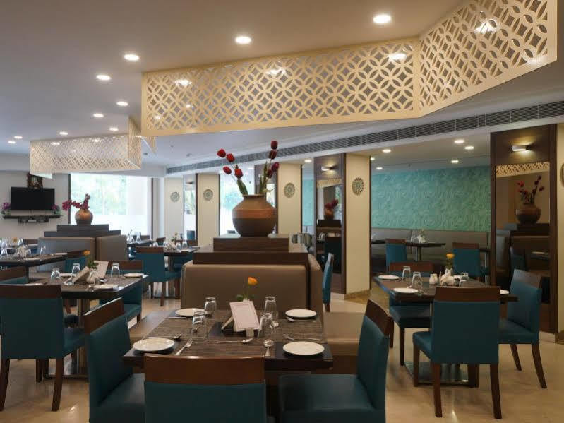 Ganpat Grand Hotell Palni Eksteriør bilde